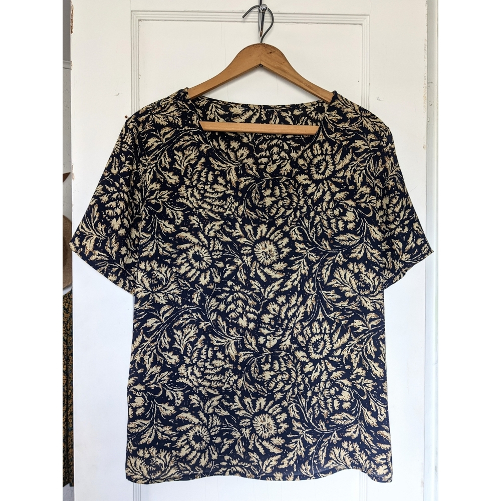 Classic Floral Sunflower Blouse